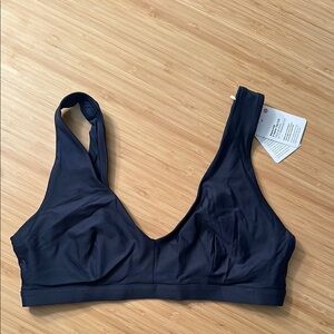 NWT Lululemon Waterside V Swim Top C/D